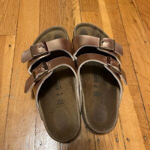 Copper Metallic Birkenstock Arizona sandals size 34 3.5 4